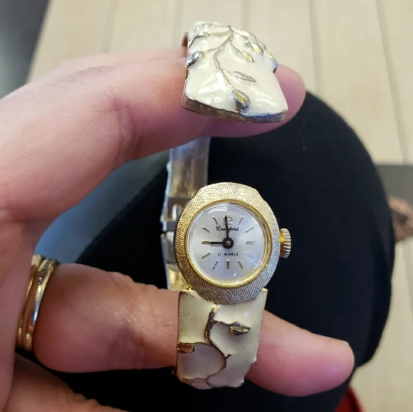 Bracelet-Montre Vintage Crawford - Modèle 'Gold Hide Away' - Occasion